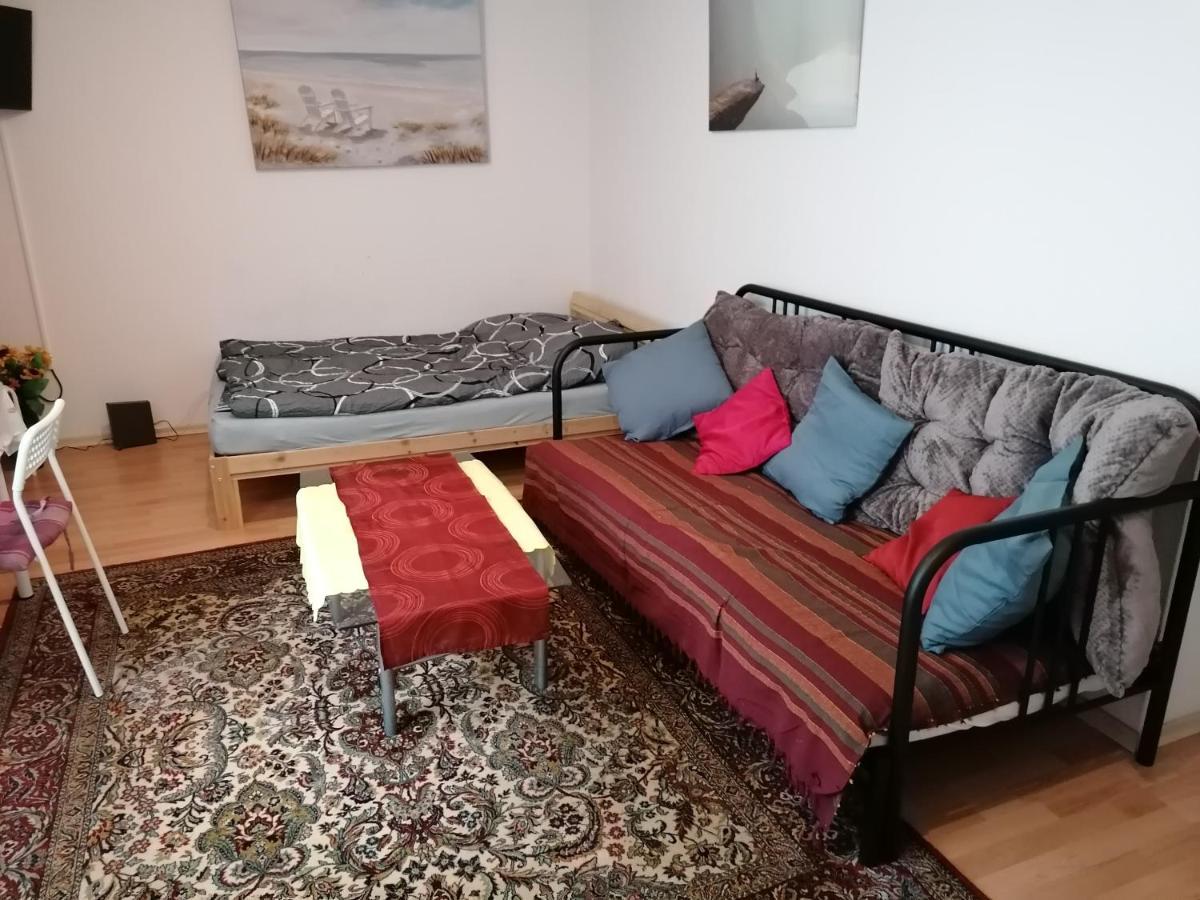 Monteurwohnung App 2 Pirmasens Exterior foto